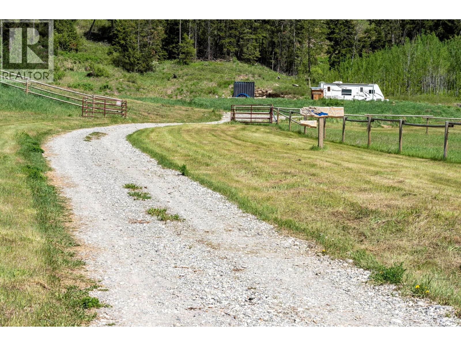 3657 95 Highway - 58