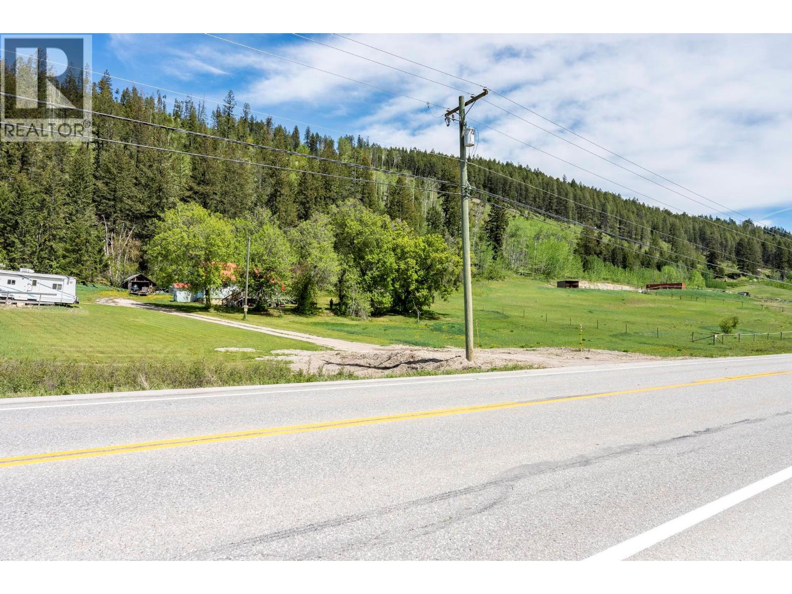 3657 95 Highway - 63