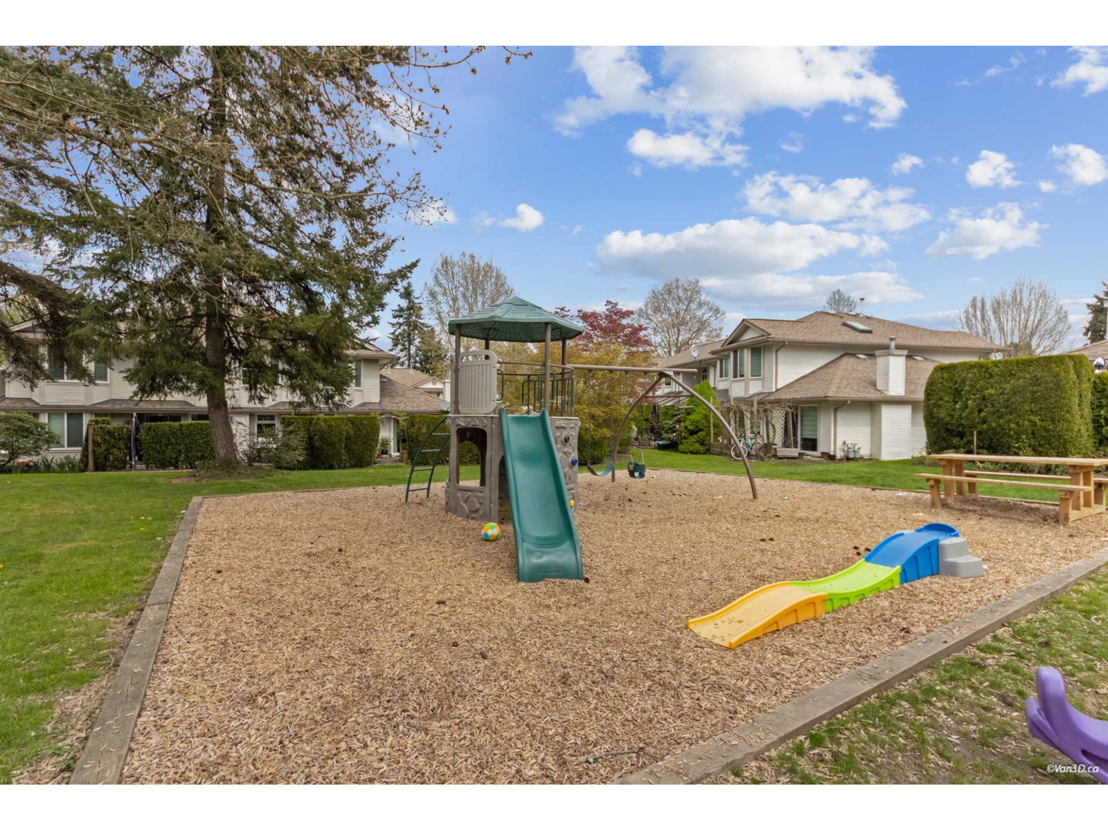 3 Bed, 3 Bath Townhouse for Sale in Langley – 65 9045 WALNUT GROVE DRIVE, Langley – MLS# R3114375 - Image 17
