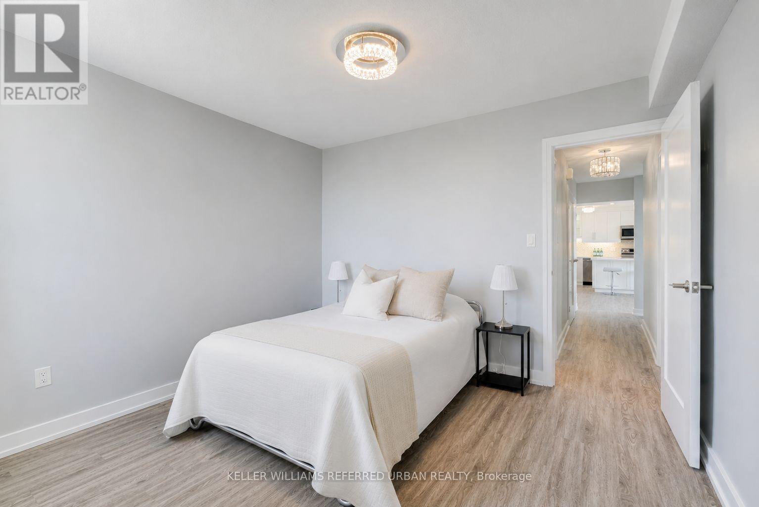 #1417 10 EDGECLIFF GOLFWAY - 25