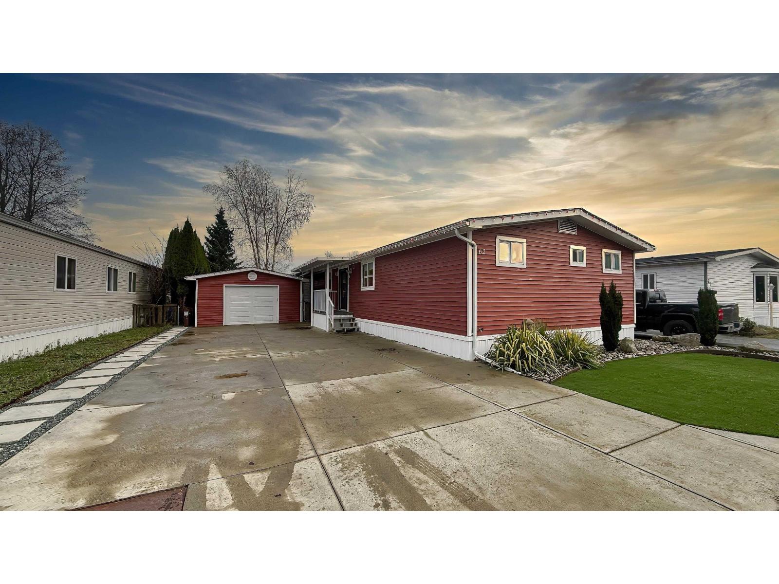 62 41168 LOUGHEED HIGHWAY, Mission