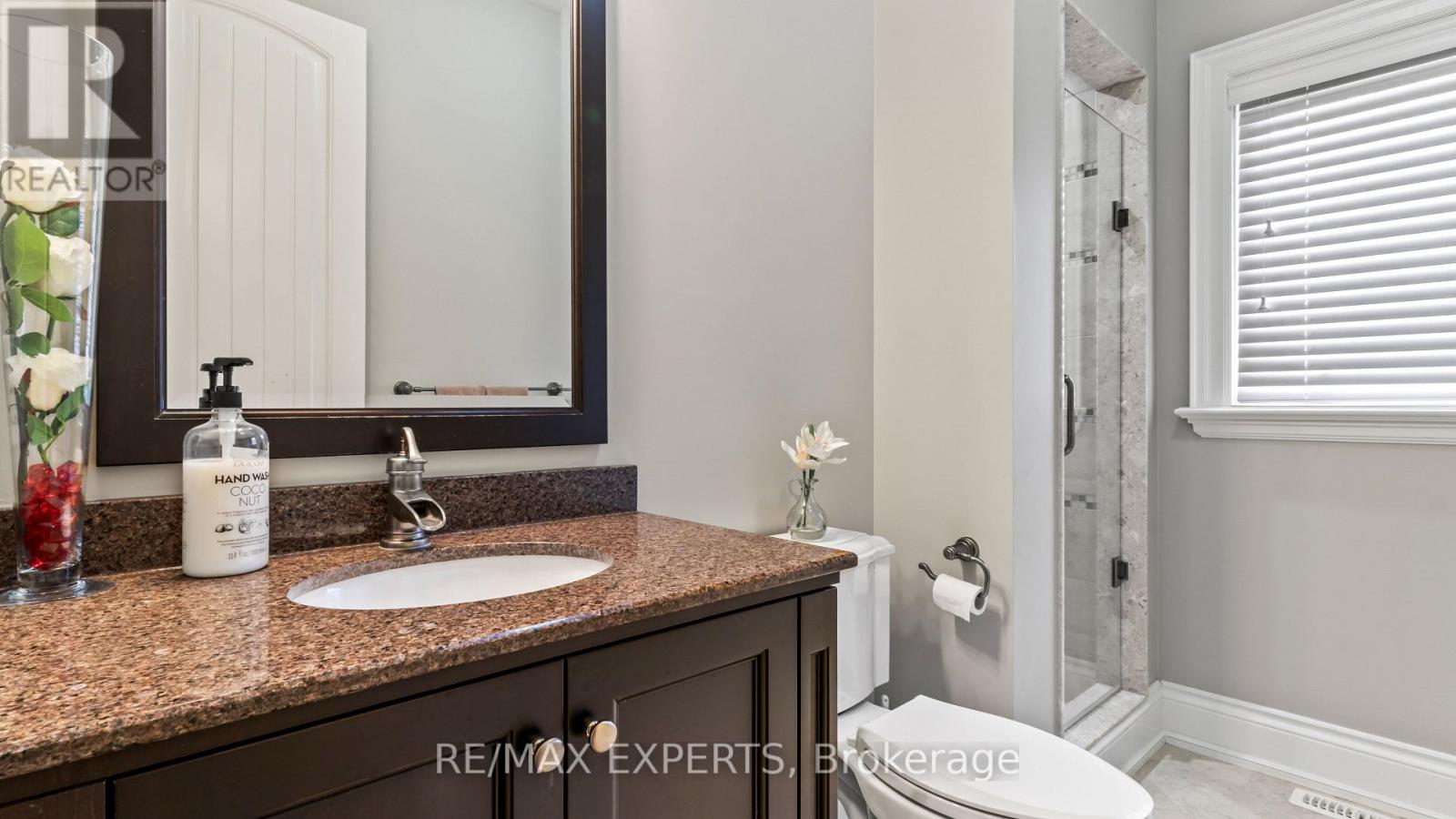 431 MANLEY CRESCENT - 20