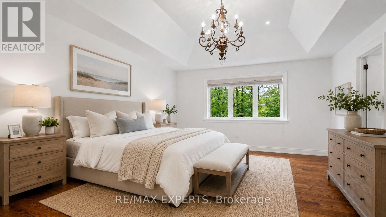 431 MANLEY CRESCENT - 24
