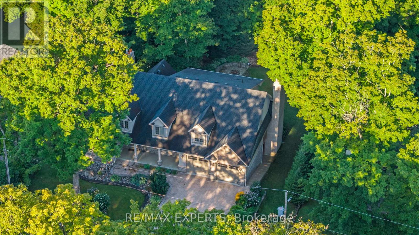 431 MANLEY CRESCENT - 4