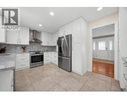 2864 Hilltop Road, Sorrento, BC V0E2W1 Photo 23