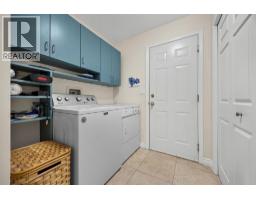 2864 Hilltop Road, Sorrento, BC V0E2W1 Photo 36