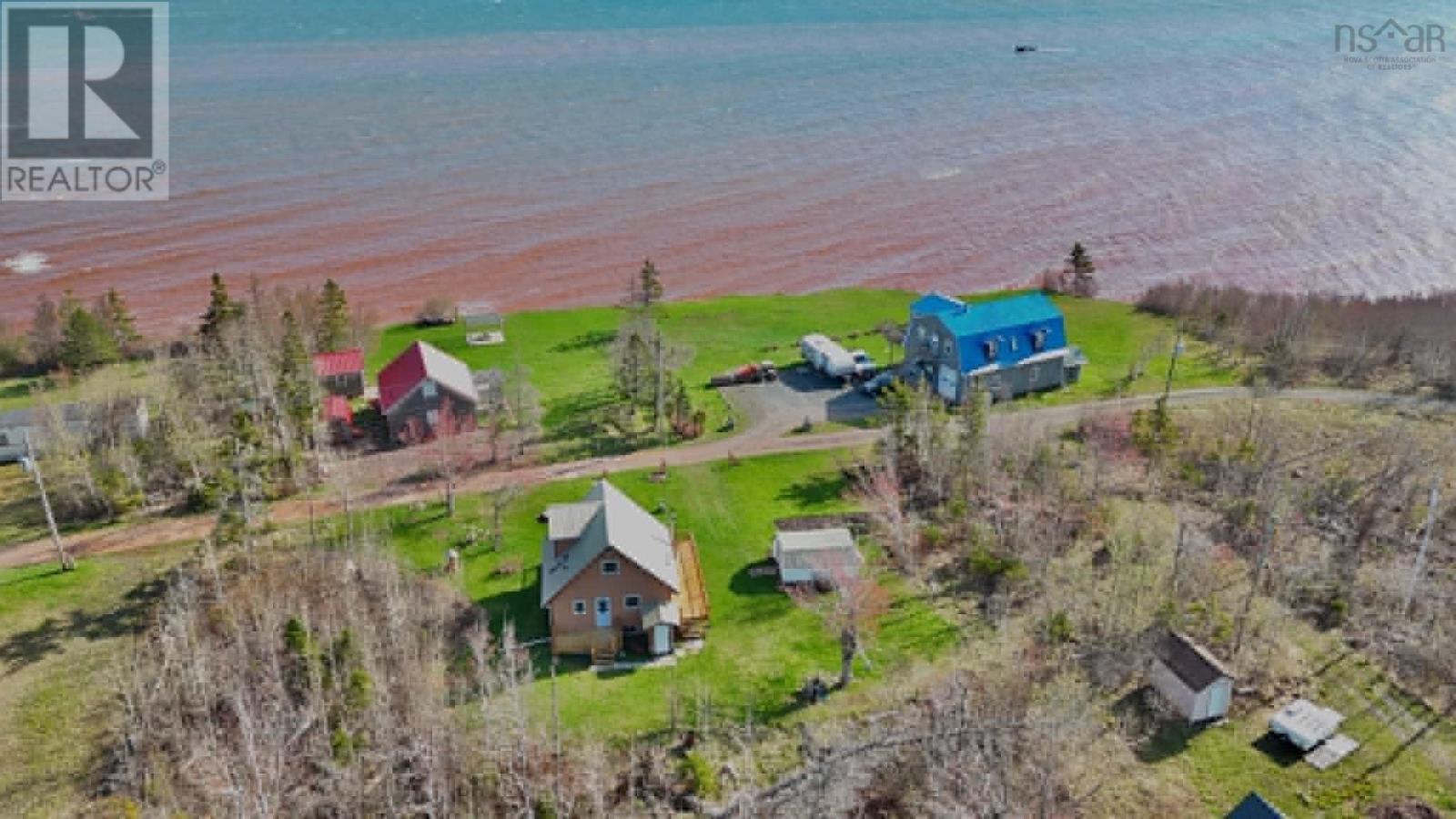 Property 36 of 37 of 136 Red Cliff Drive