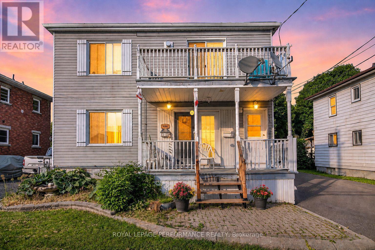 656 ST FELIX STREET - Image 2