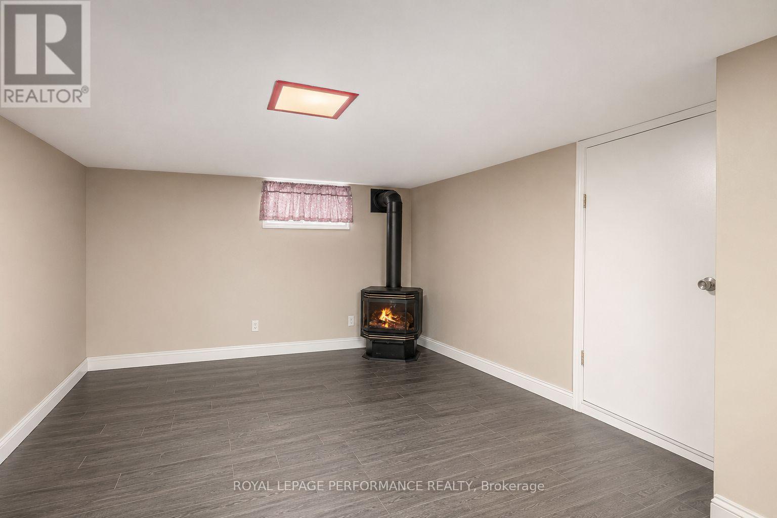 656 ST FELIX STREET - 22