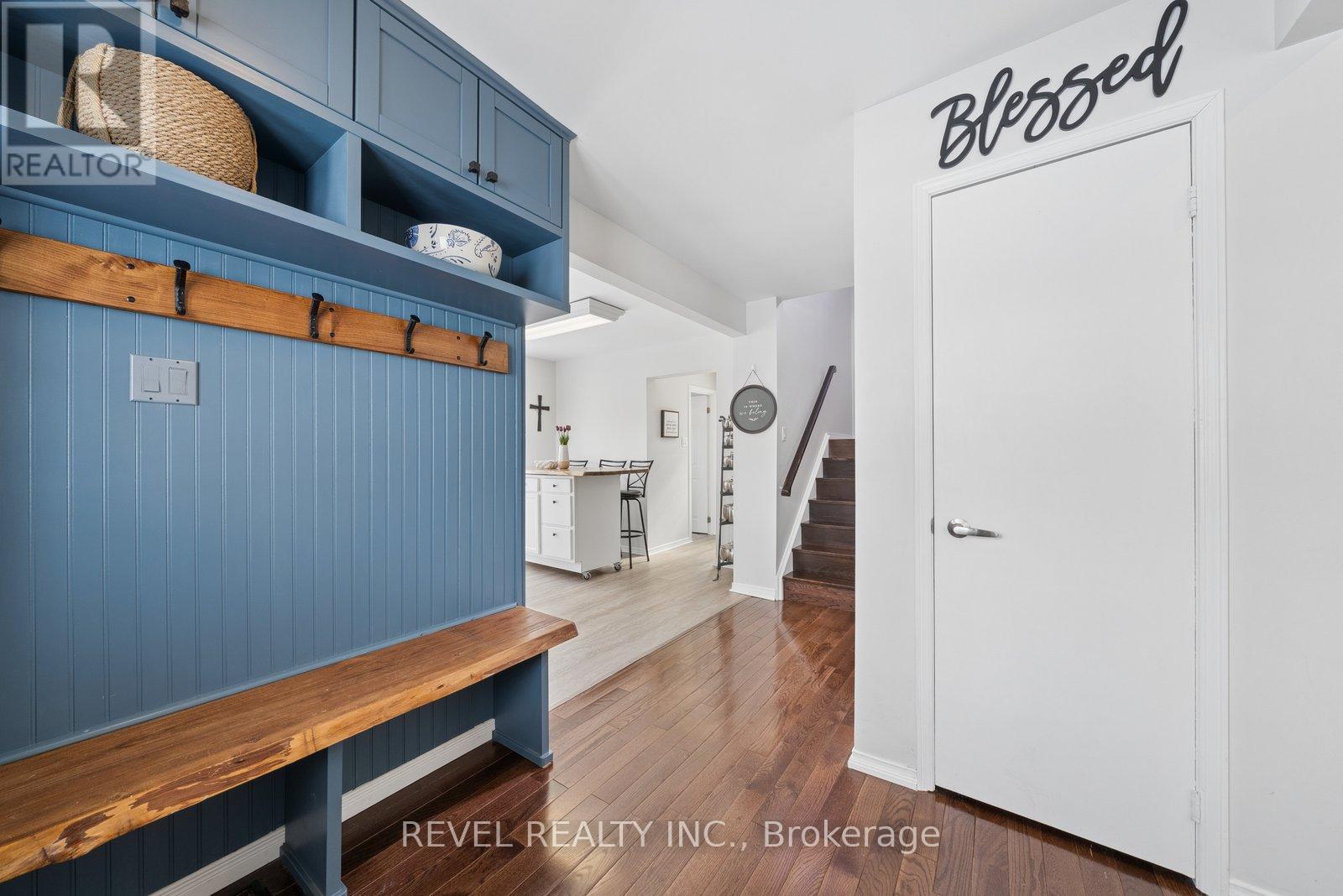 284 VICTORIA AVENUE N - 6
