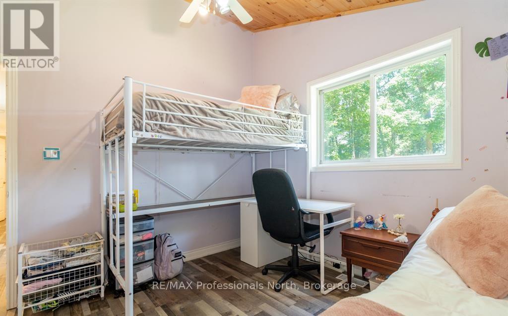 899 KATRINE ROAD - 17