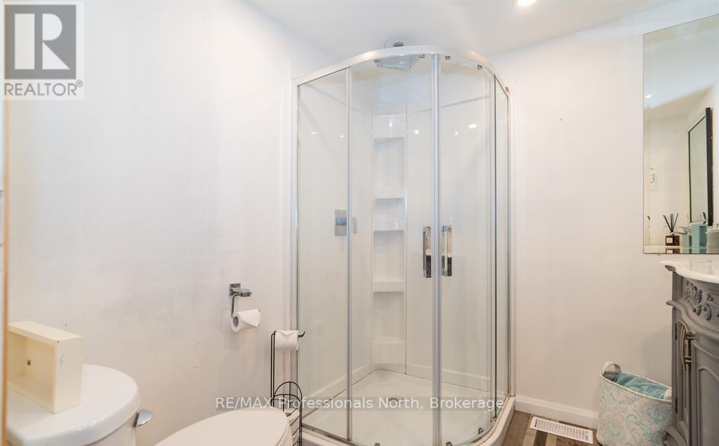 899 KATRINE ROAD - 21