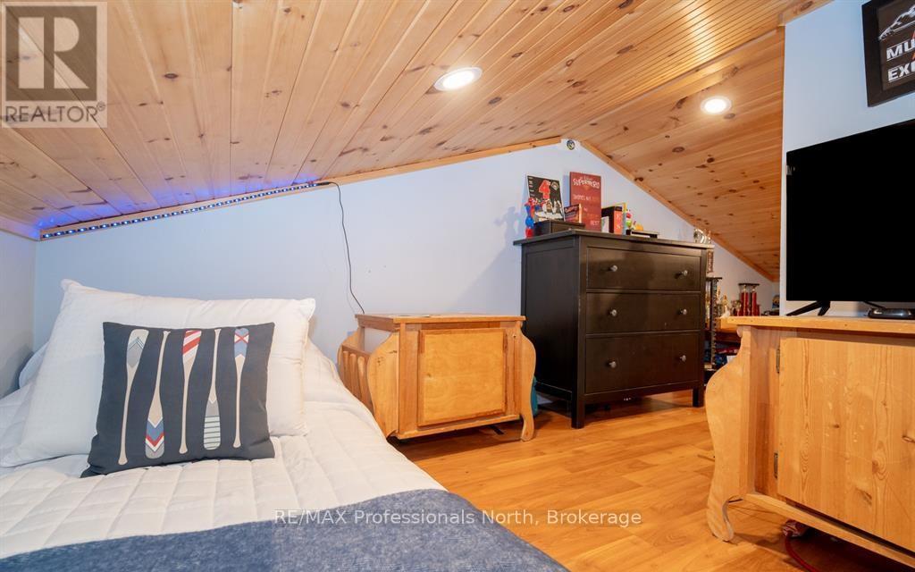 899 KATRINE ROAD - 28