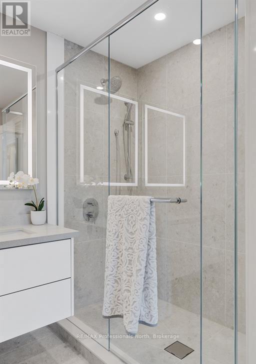 #102 32 BRUNEL ROAD - 42