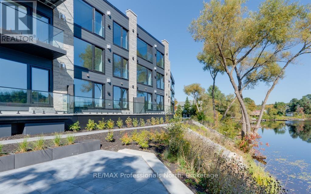 #102 32 BRUNEL ROAD - 6