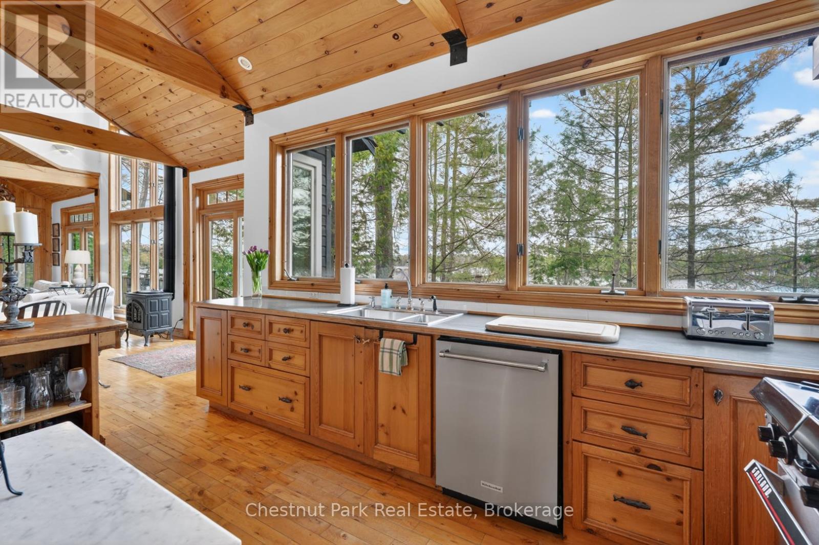 1069 RIDGE ROAD - 16