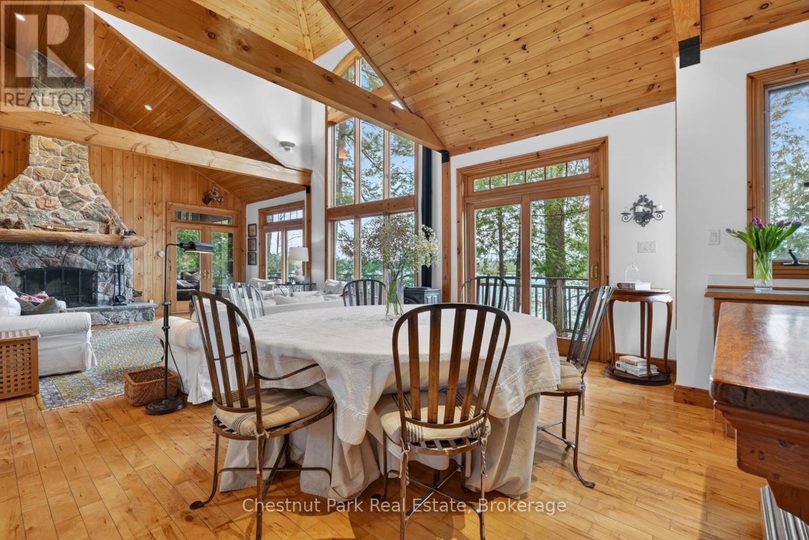 1069 RIDGE ROAD - 17