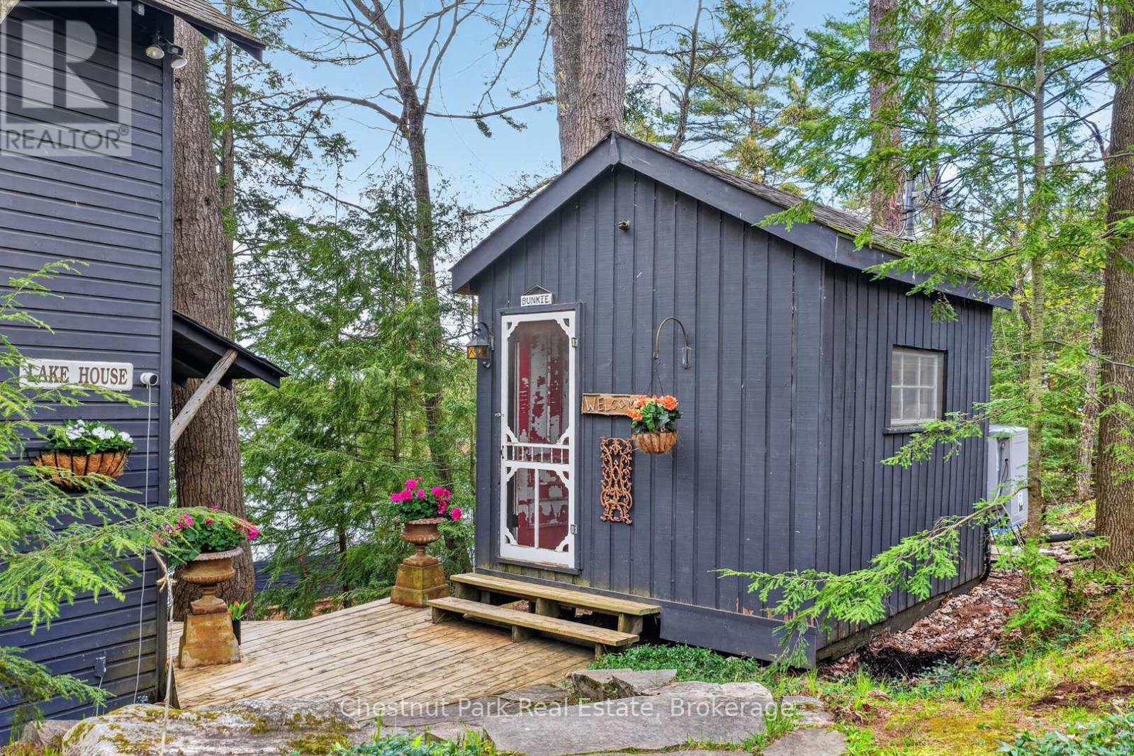 1069 RIDGE ROAD - 31