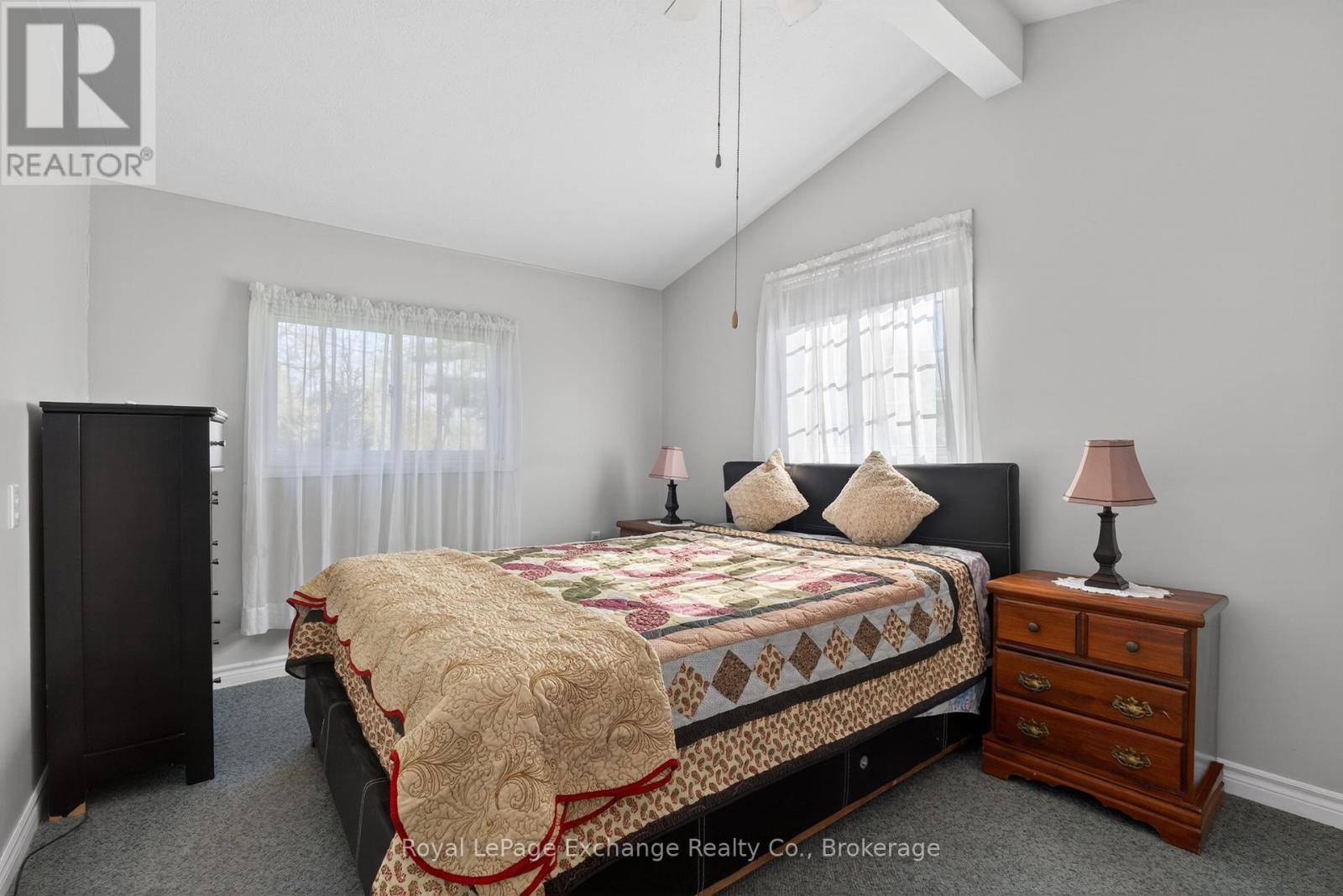 404 BROWNS LANE - 20