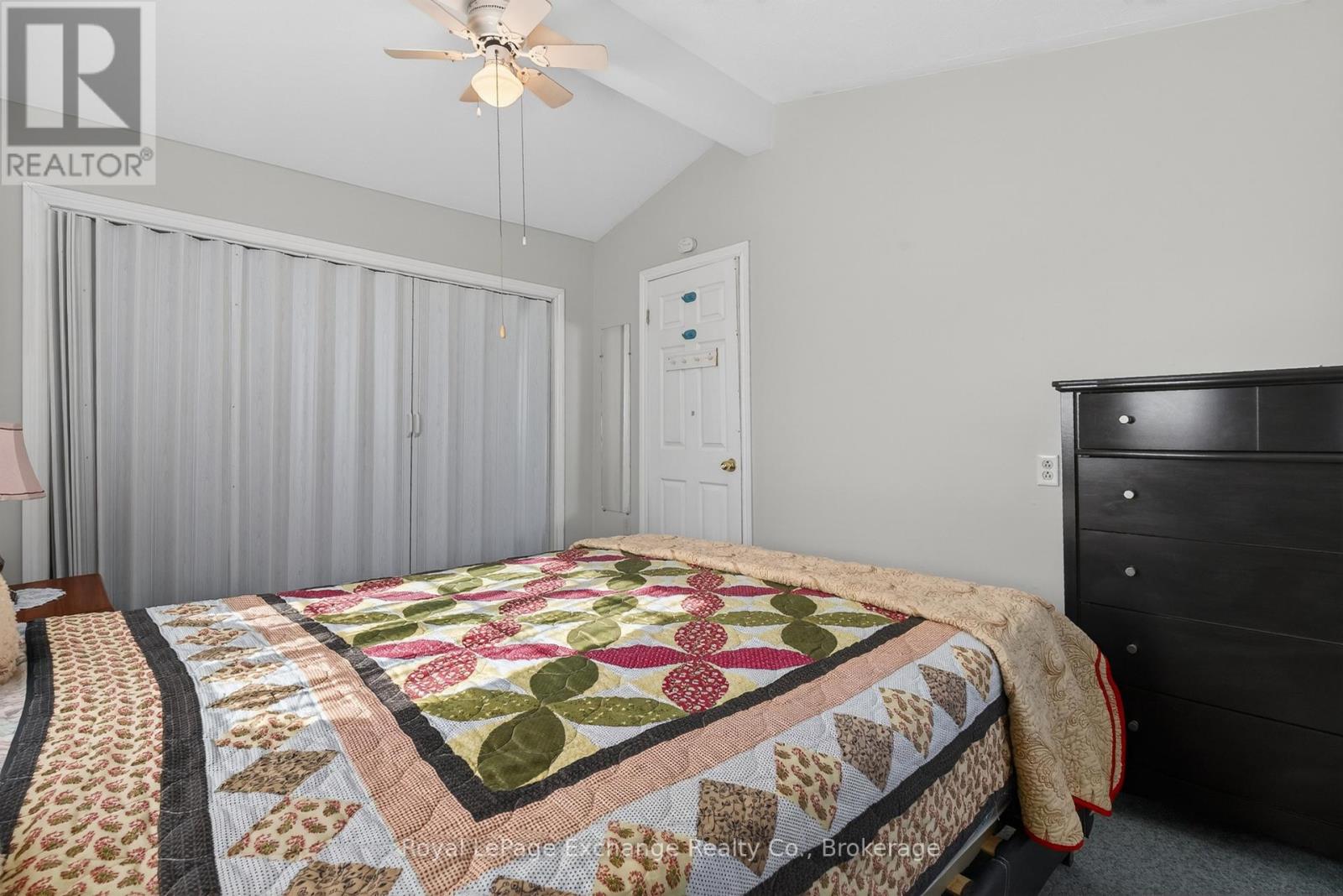 404 BROWNS LANE - 22