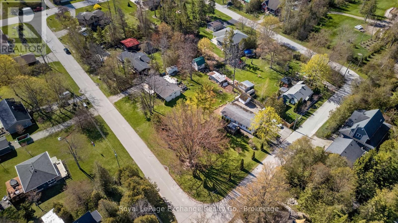 404 BROWNS LANE - 3
