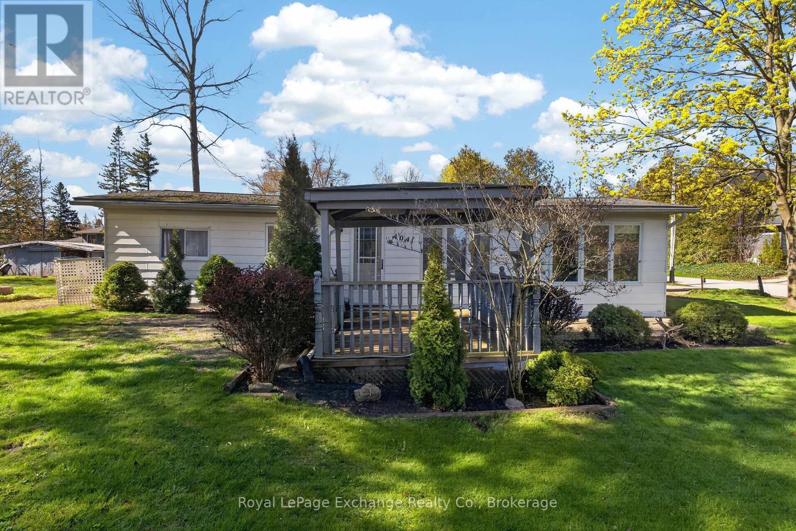 404 BROWNS LANE - 5