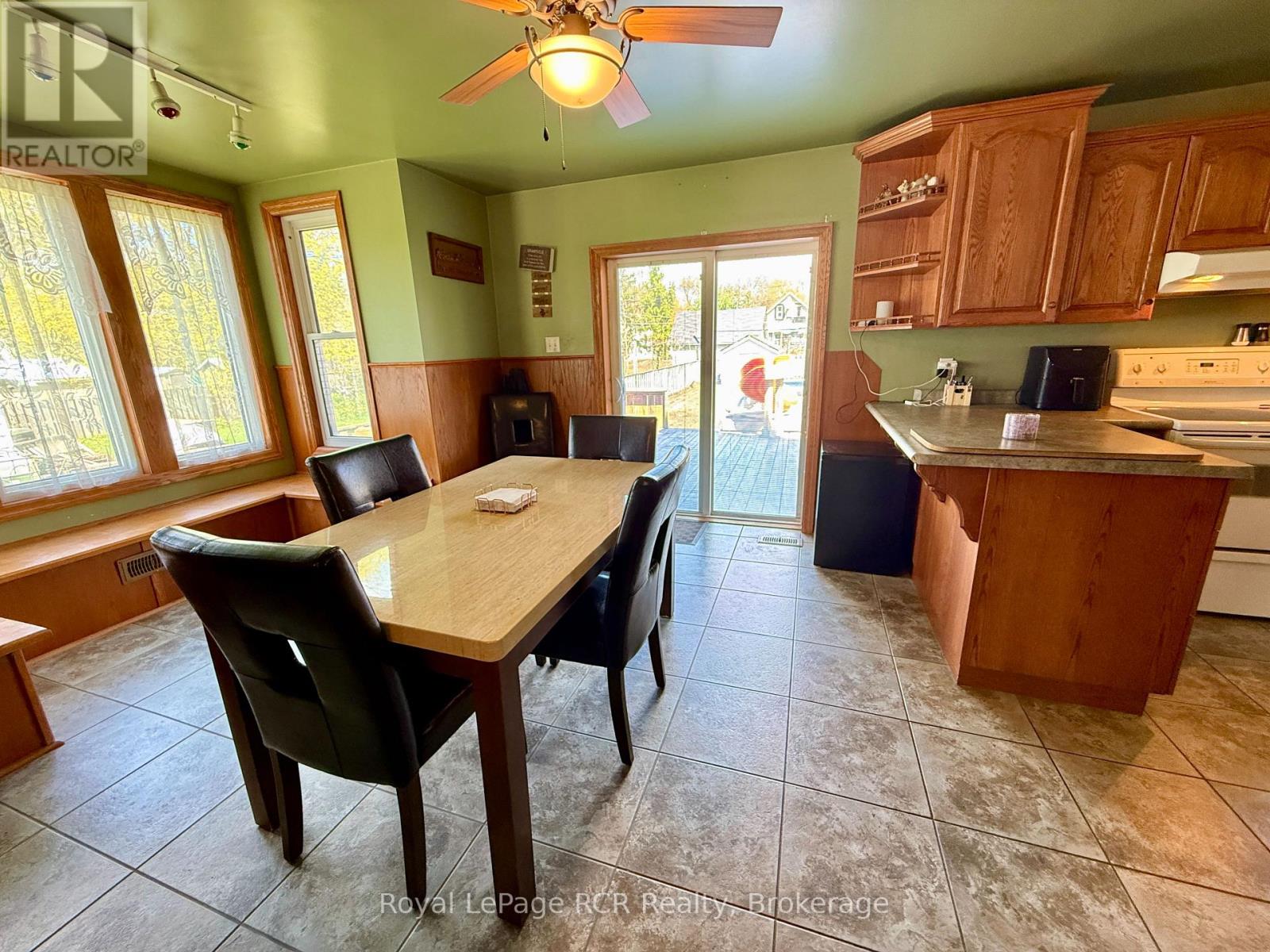 605 7TH AVENUE - 18