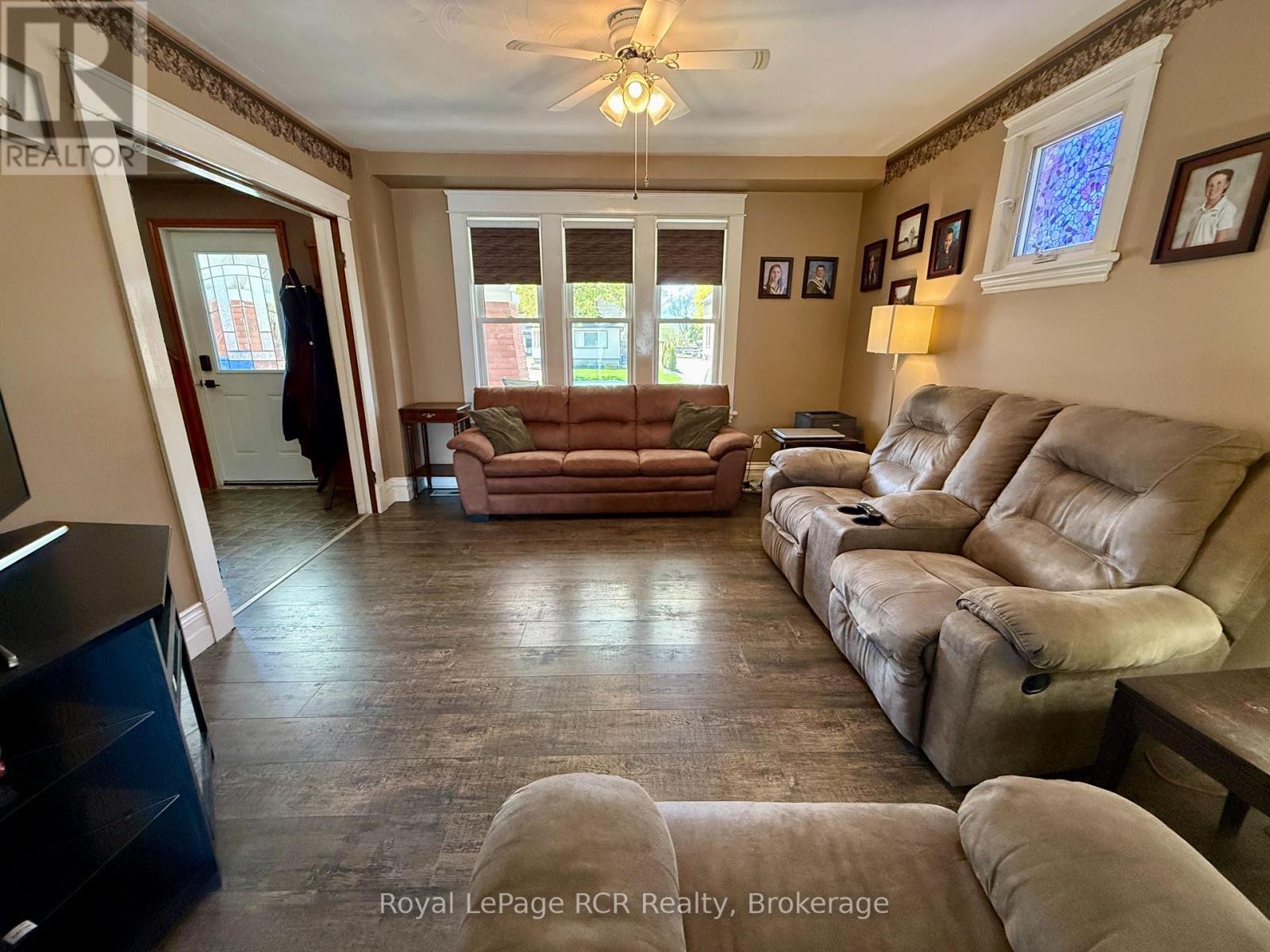 605 7TH AVENUE - 20