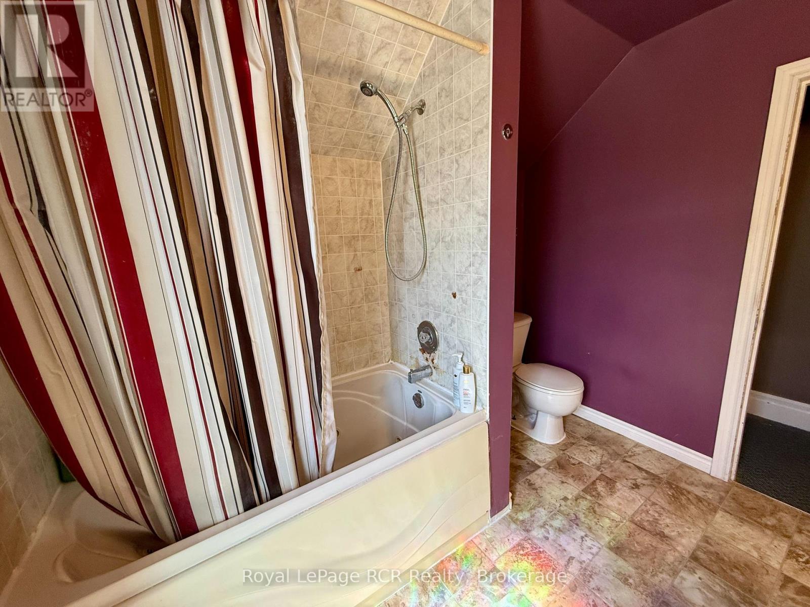 605 7TH AVENUE - 30