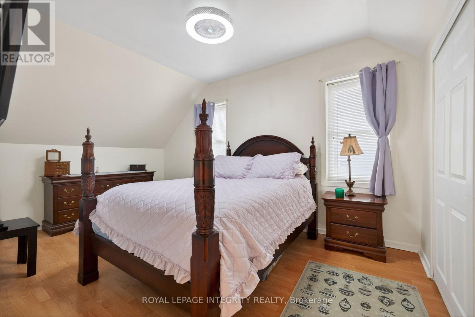 33 ROCHESTER STREET - 20