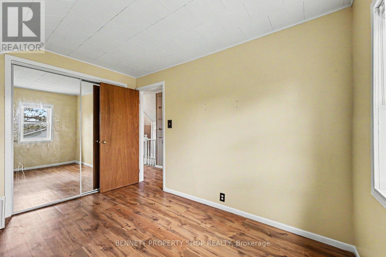 192 TESKEY STREET - 17