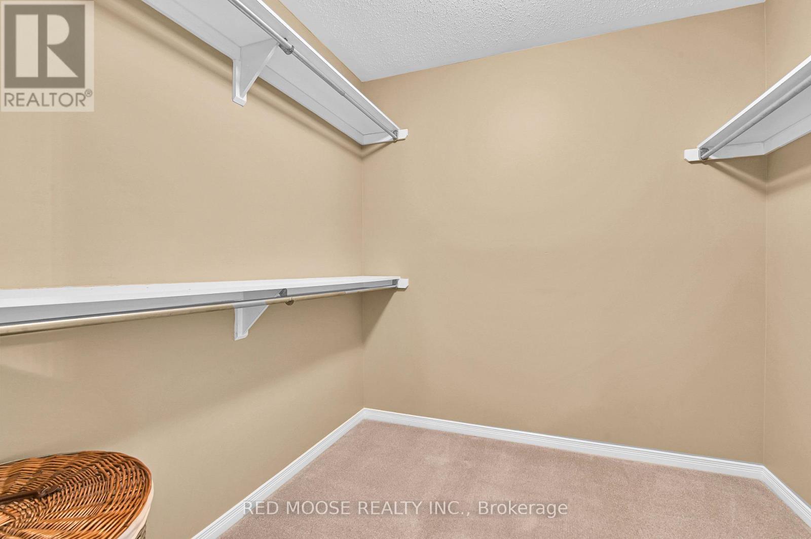 6192 RAVINE WAY - 28