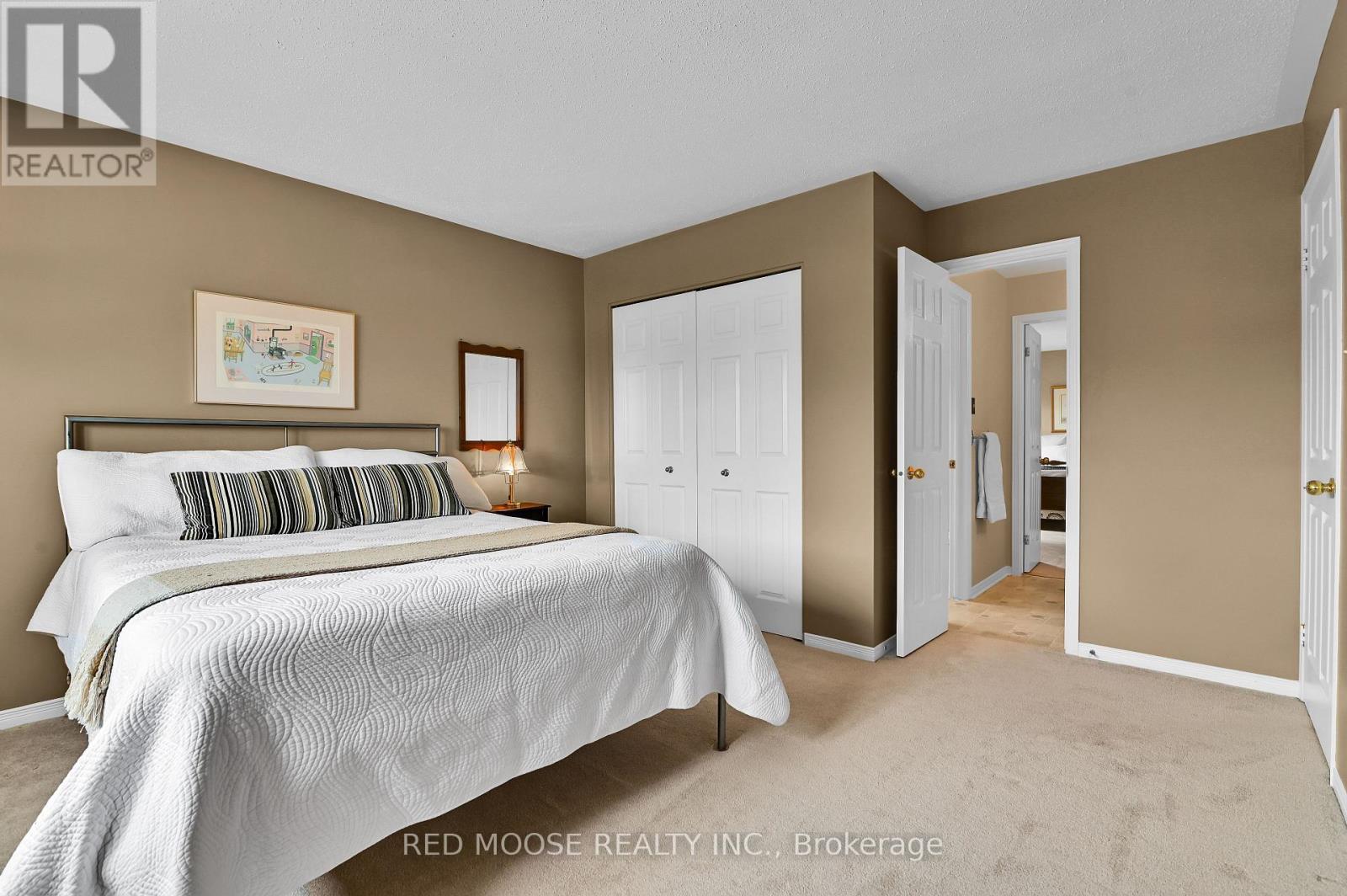 6192 RAVINE WAY - 35