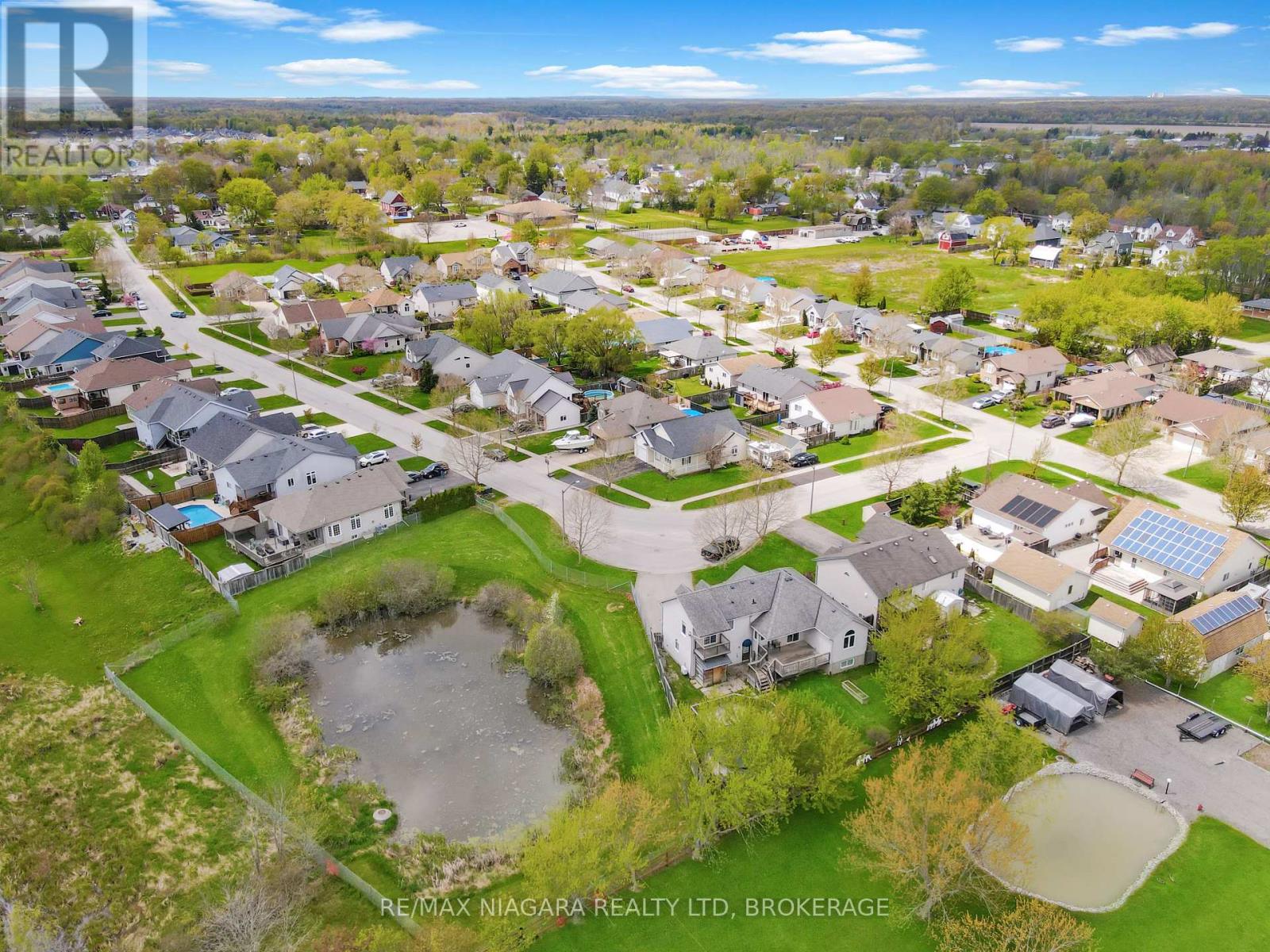 3561 CARVER STREET - 38