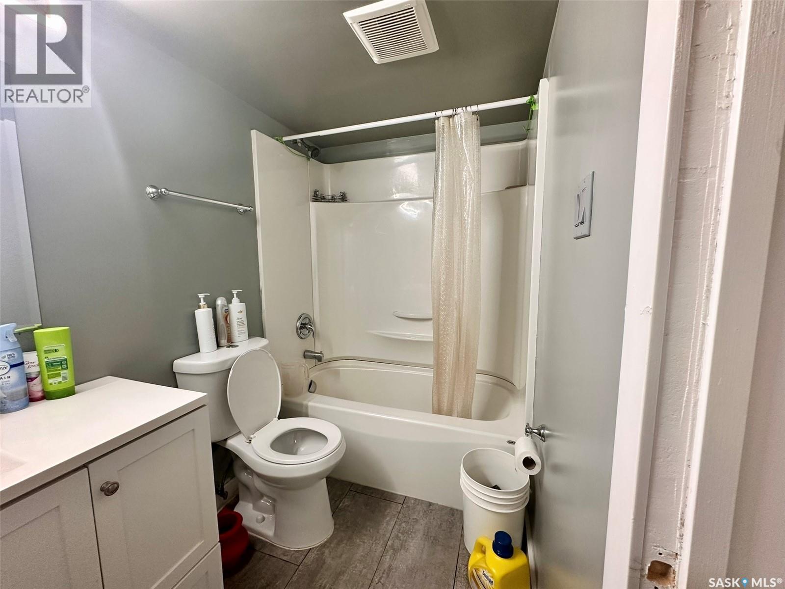 #4 3625 Chaben PLACE - 12