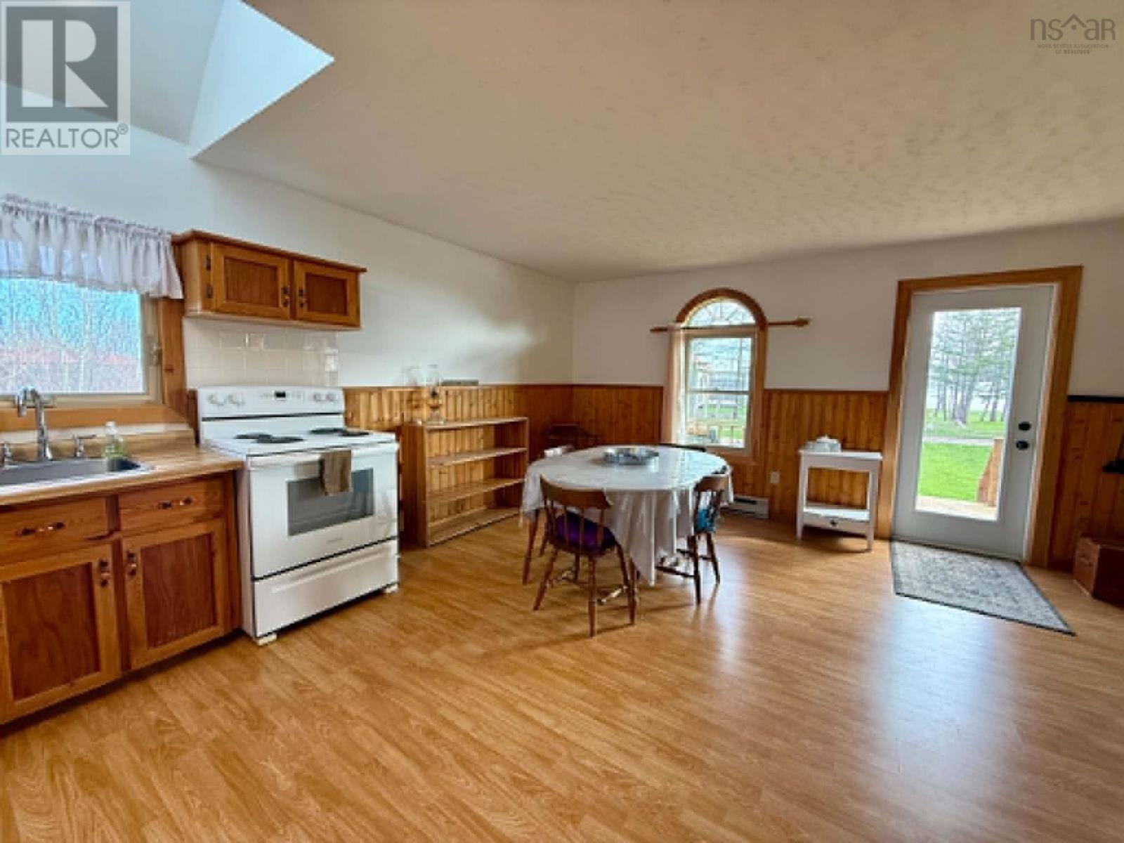 136 Red Cliff Drive - 16