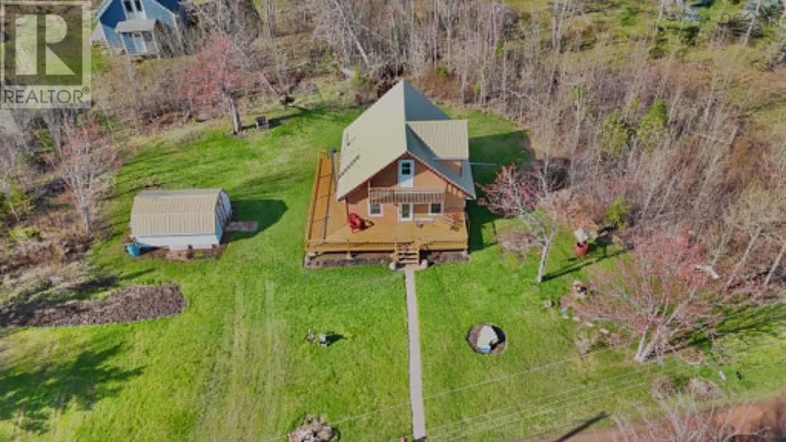 Property 32 of 38 of 136 Red Cliff Drive