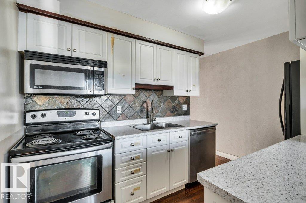171 ROYAL RD NW - 9