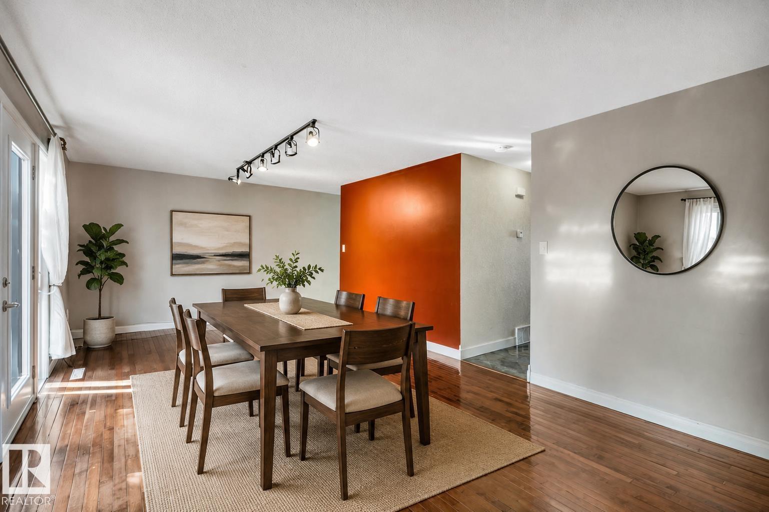 171 ROYAL RD NW - 10