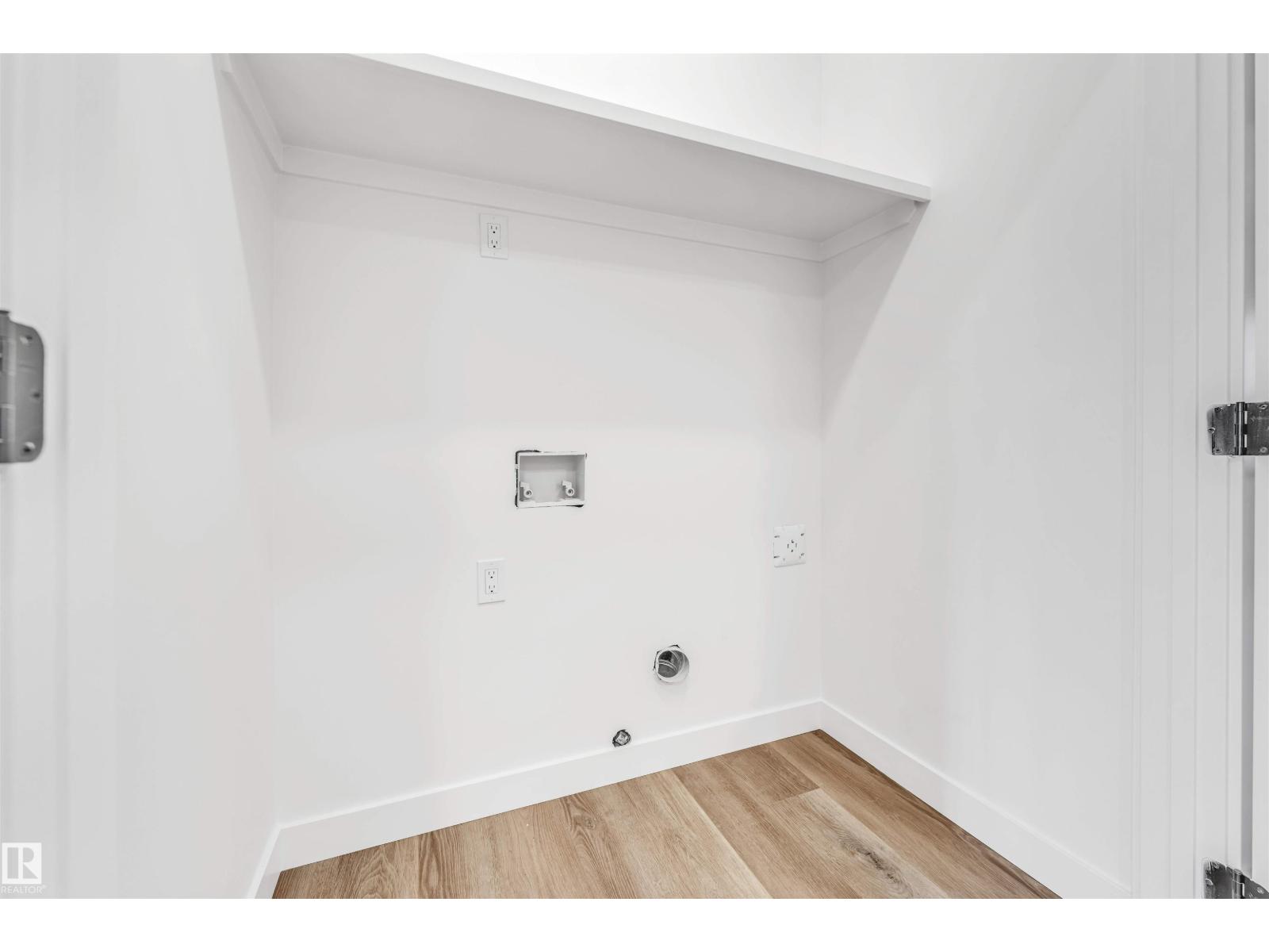 228 24 ST SW - 36