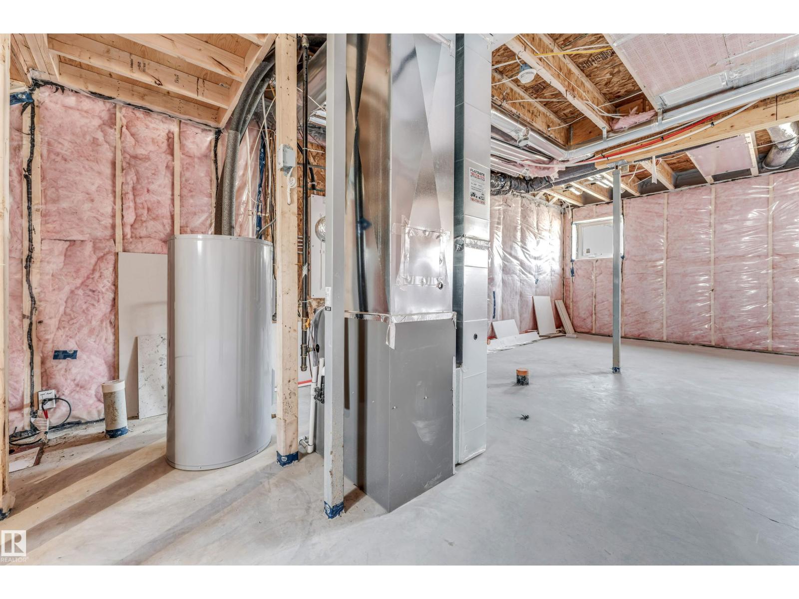228 24 ST SW - 42