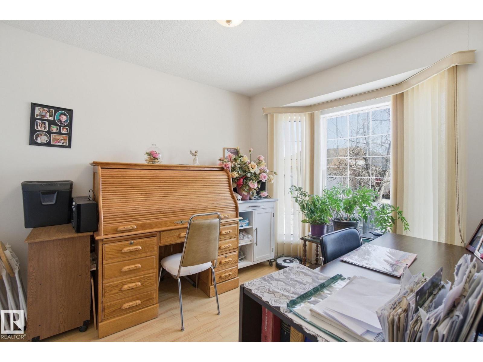 #56 13320 124 ST NW - 28