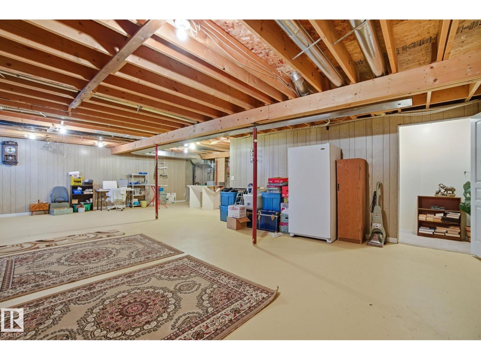 #56 13320 124 ST NW - 34