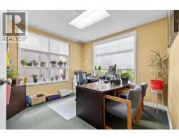 1358 St. Paul Street Unit# 202 & 203, Kelowna, BC V1Y2E1 Photo 15
