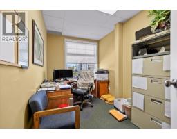 1358 St. Paul Street Unit# 202 & 203, Kelowna, BC V1Y2E1 Photo 14