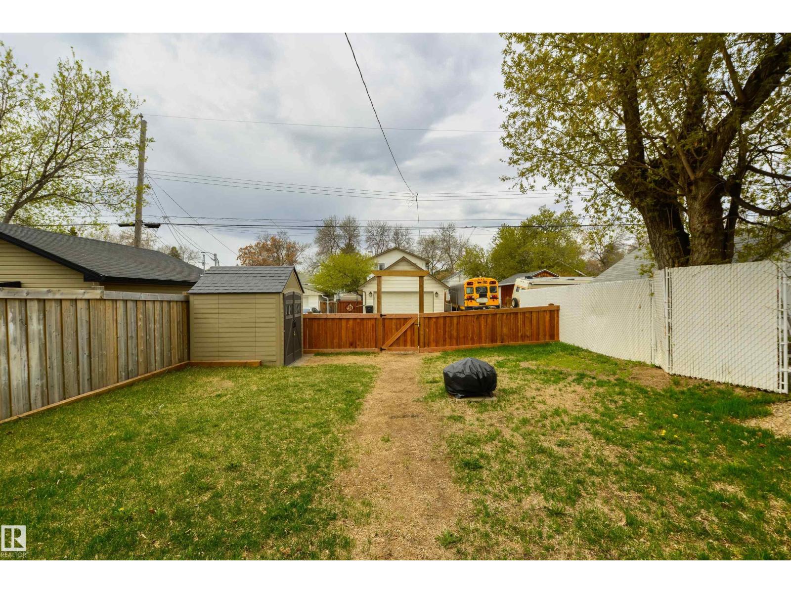 11208 66 ST NW - 31
