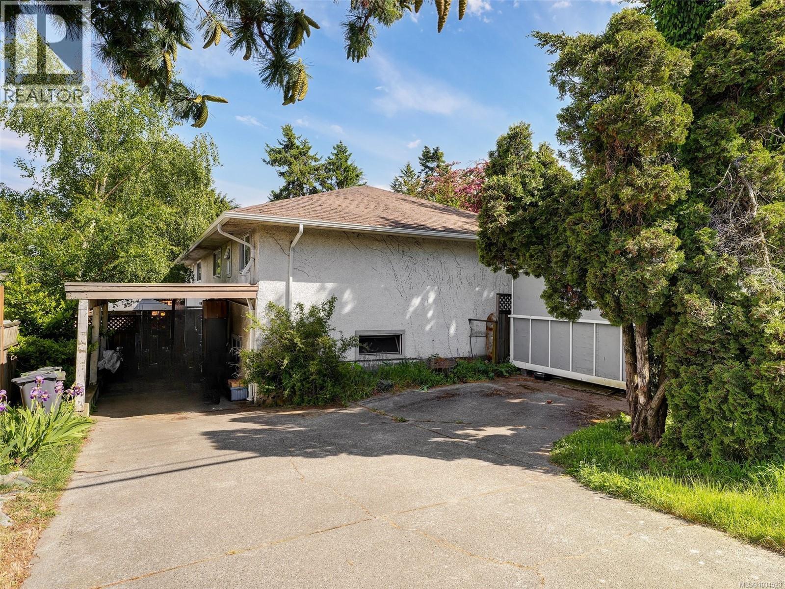 960 Selkirk Ave - 22