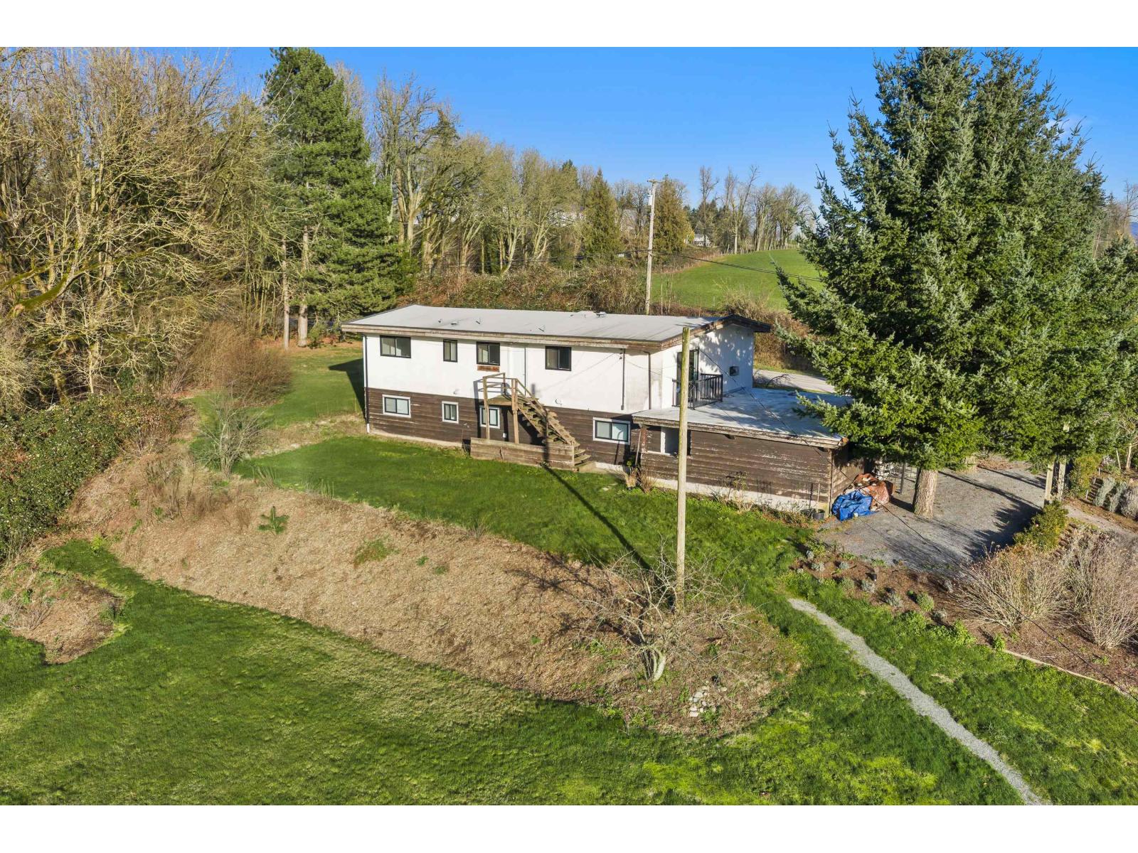 681 BRADNER ROAD, Abbotsford