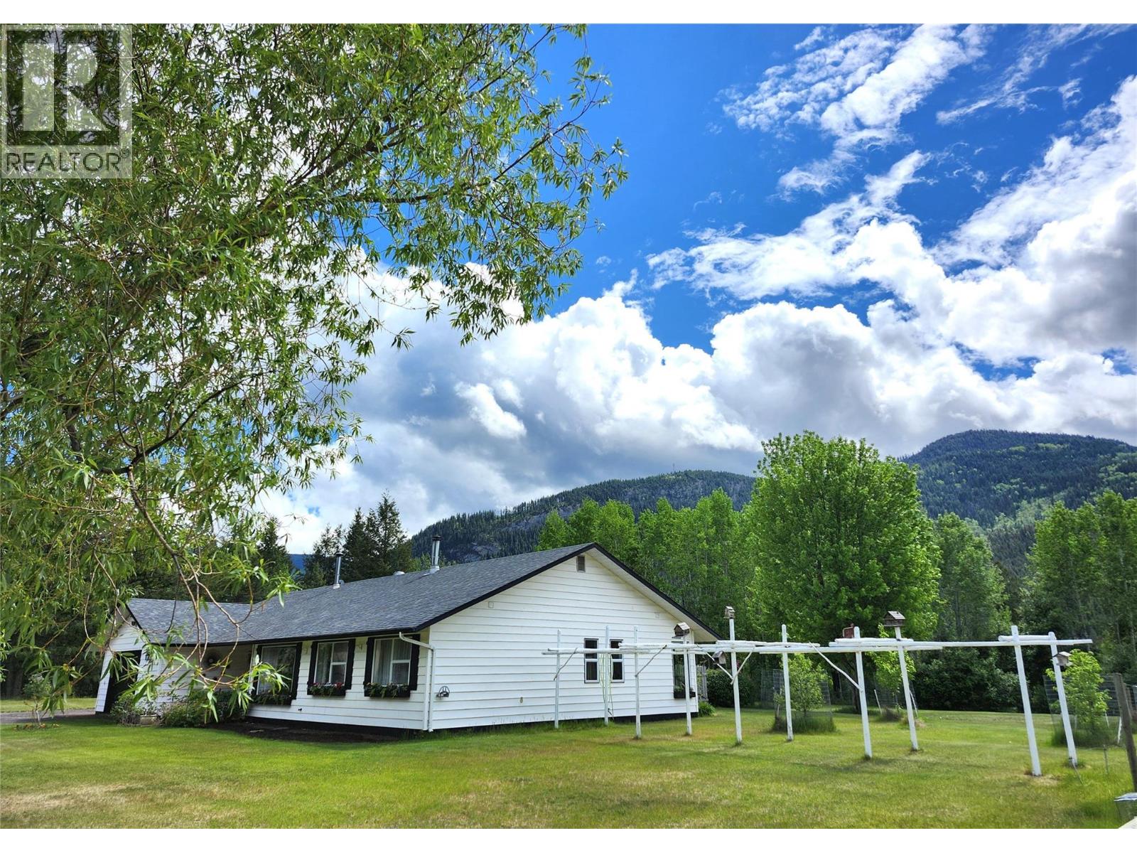 3056 HARMON Road - 2