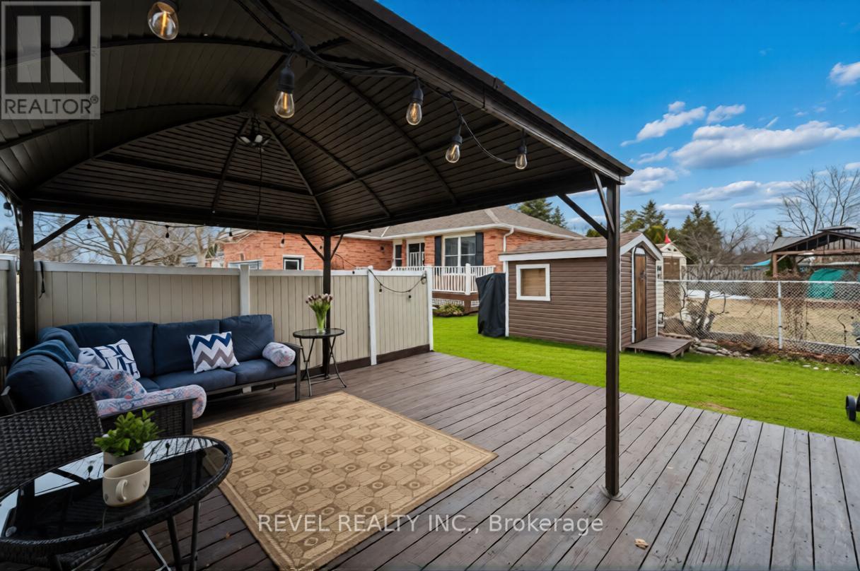 284 VICTORIA AVENUE N - 42